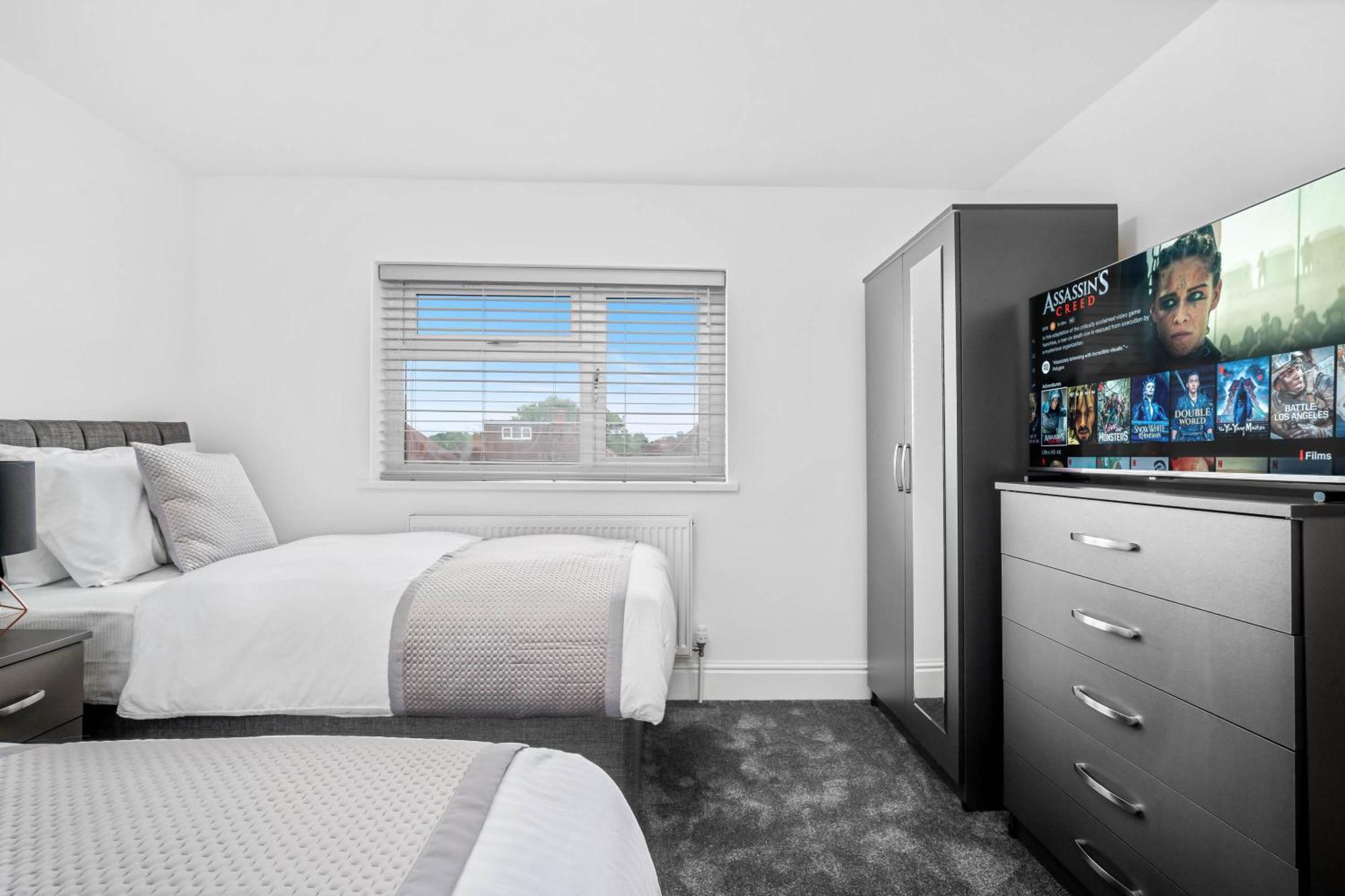 5 Bedroom House Solihull 10 Mins Drive From Bhx & Nec Private Off Road Parking Birmingham Buitenkant foto