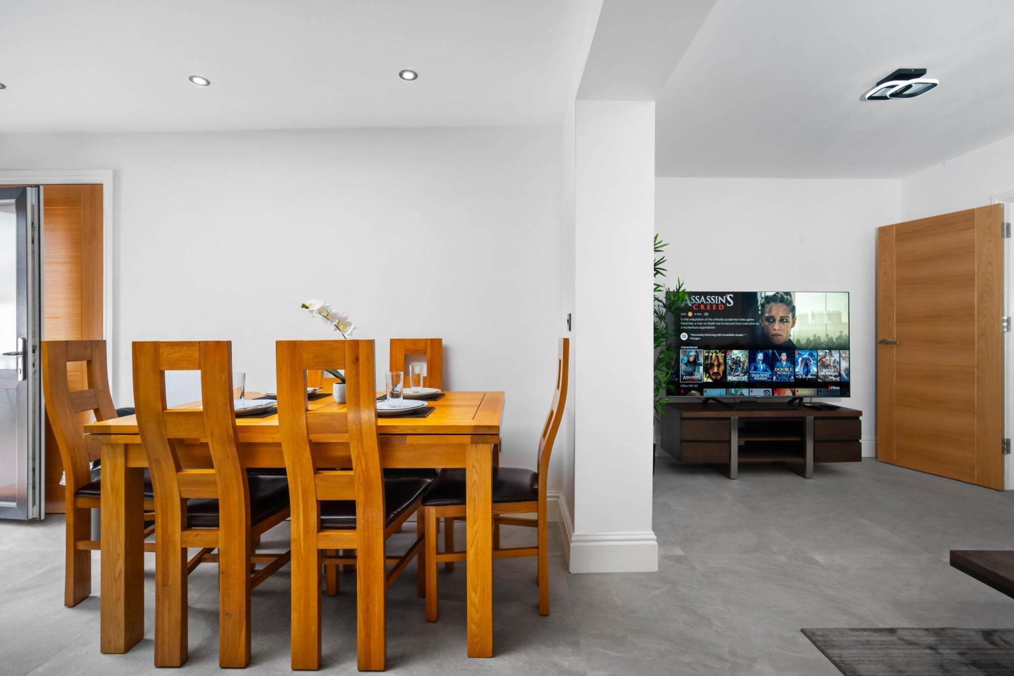 5 Bedroom House Solihull 10 Mins Drive From Bhx & Nec Private Off Road Parking Birmingham Buitenkant foto